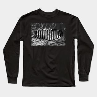 Metropolitan Dash Scoop Long Sleeve T-Shirt